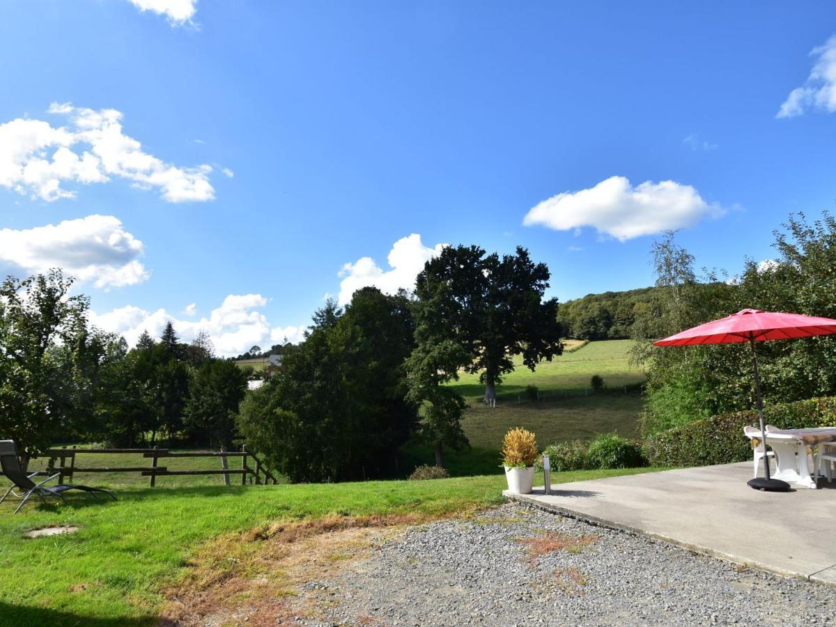 Cosy Chalet With Private Garden In Normandy Isigny-le-Buat Room photo